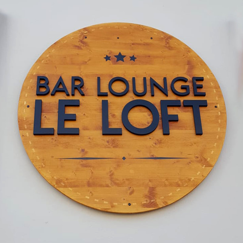 Enseigne pour le bar Le Loft à Charnay (71)